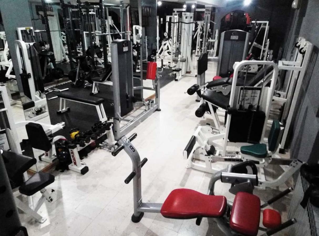 Flamingos Apartman & Fitness Centar Osijek - Blizina Bolnice Kbc Osijek Exteriör bild